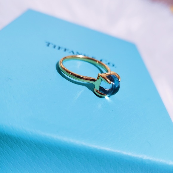 💥SOLD💥Tiffany & Co. Sugar Stack 18K Yellow Gold Paloma Picasso Blue Topaz Ring - Picture 3 of 7